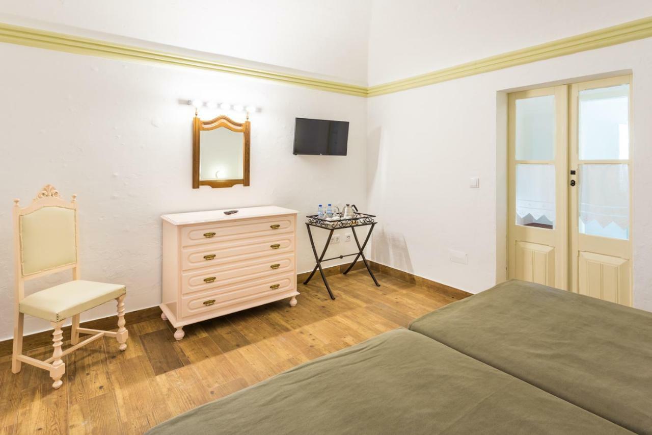 Hospedaria Da Roda Sousel Экстерьер фото
